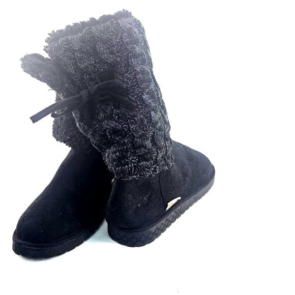 Mukluks Cozy Winter Fur Boots Women's Size 9 Pull on‎ Fold Down Round Toe Casual - Picture 3 of 9